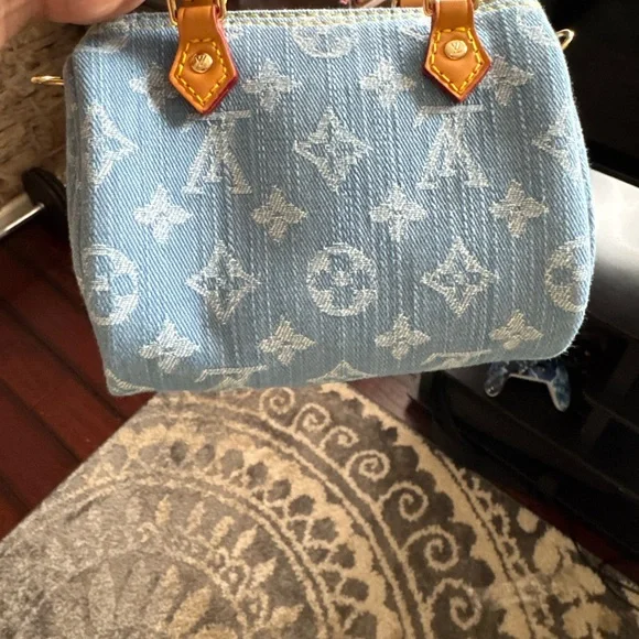 Luxury-Inspired Denim Mini Bag - Picture 5 of 5